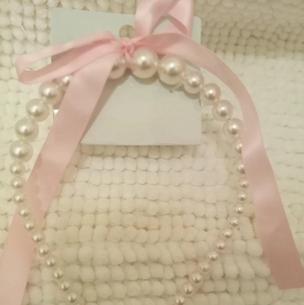 Beautiful Pearl Headband with Pink Bow 🎀🎀